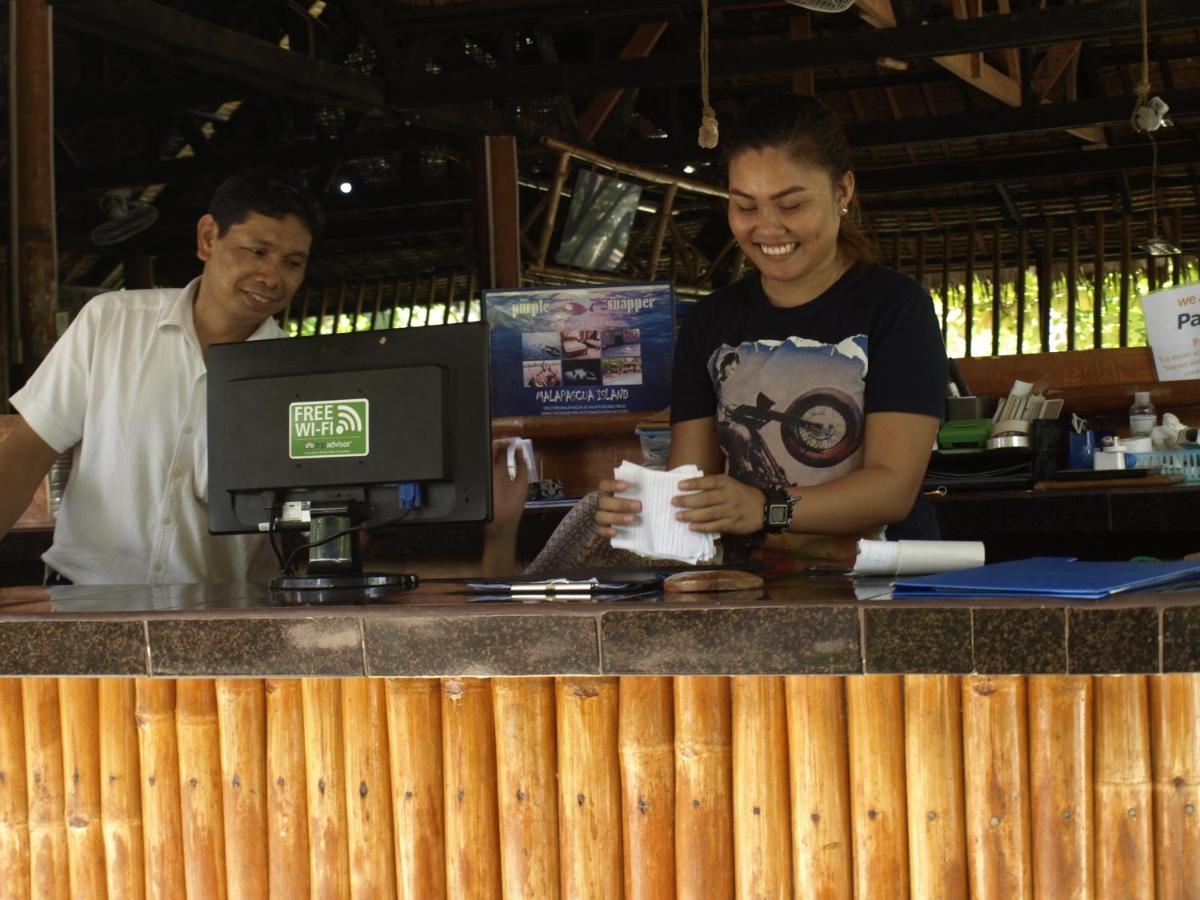 เดอะ ชาร์กส์ เทล ไดฟ์เซ็นเตอร์ Hotel Daanbantayan ภายนอก รูปภาพ